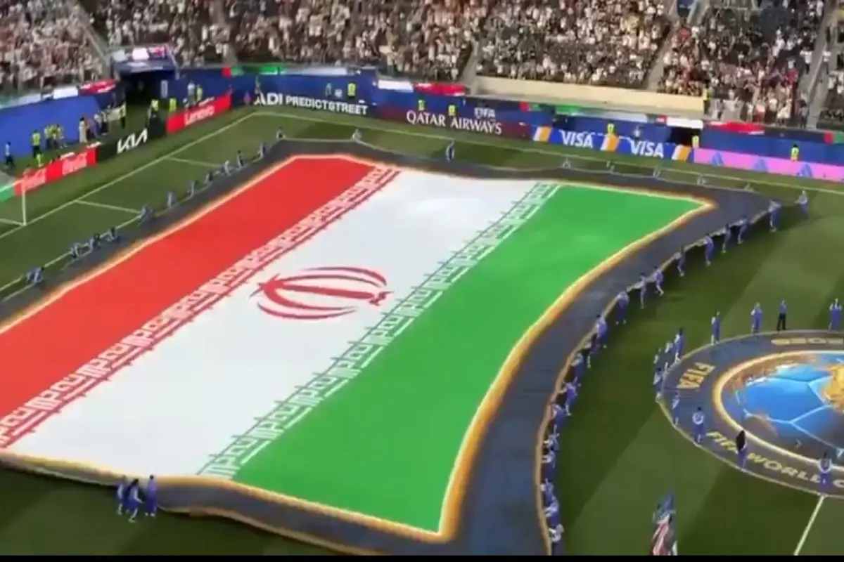 Pesan damai dari Stadion SoFi. (SUARAMUSI.ID)